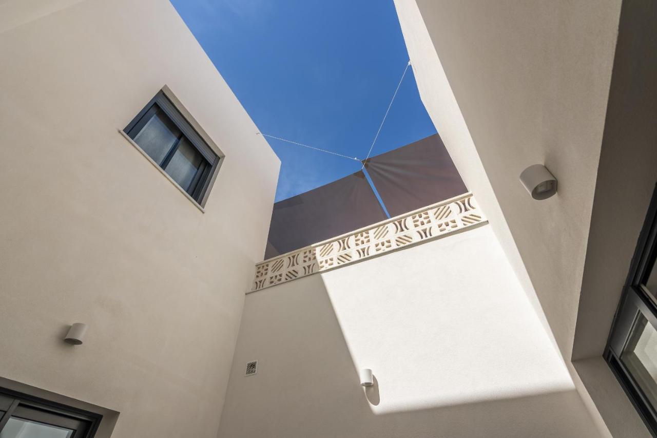 Trajano Premium Estudios By H Ayamonte Exterior foto